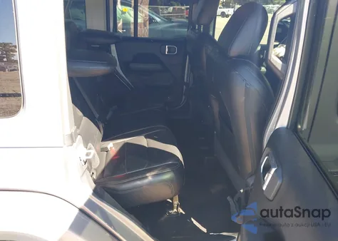 2020 Jeep Wrangler Unlimited Sahara z USA, uszkodzony, nr VIN 1C4HJXEN7LW149651